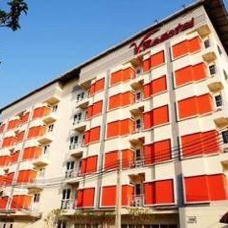 Collection O Vresotel Nonthaburi Exterior foto