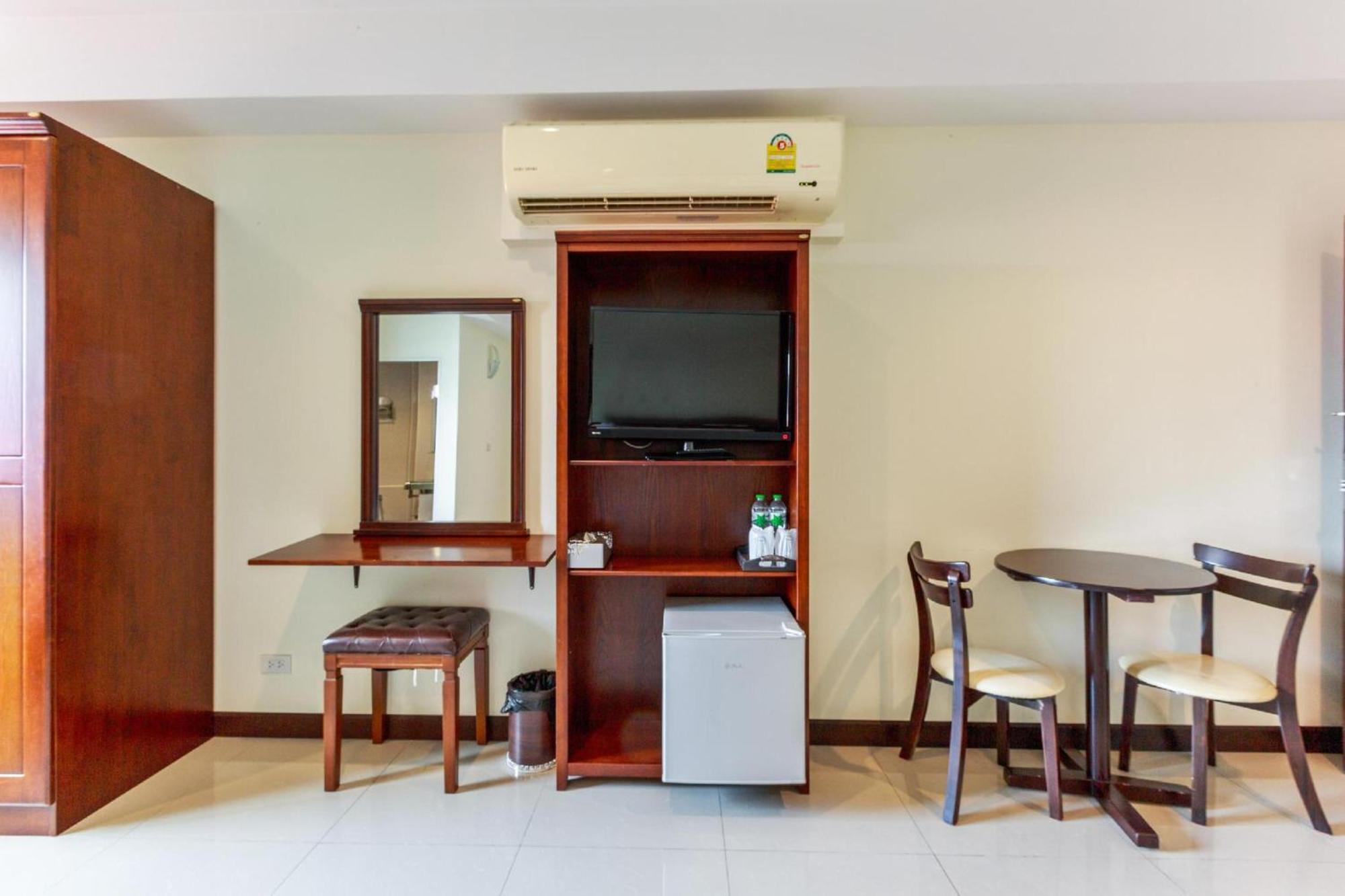 Collection O Vresotel Nonthaburi Exterior foto
