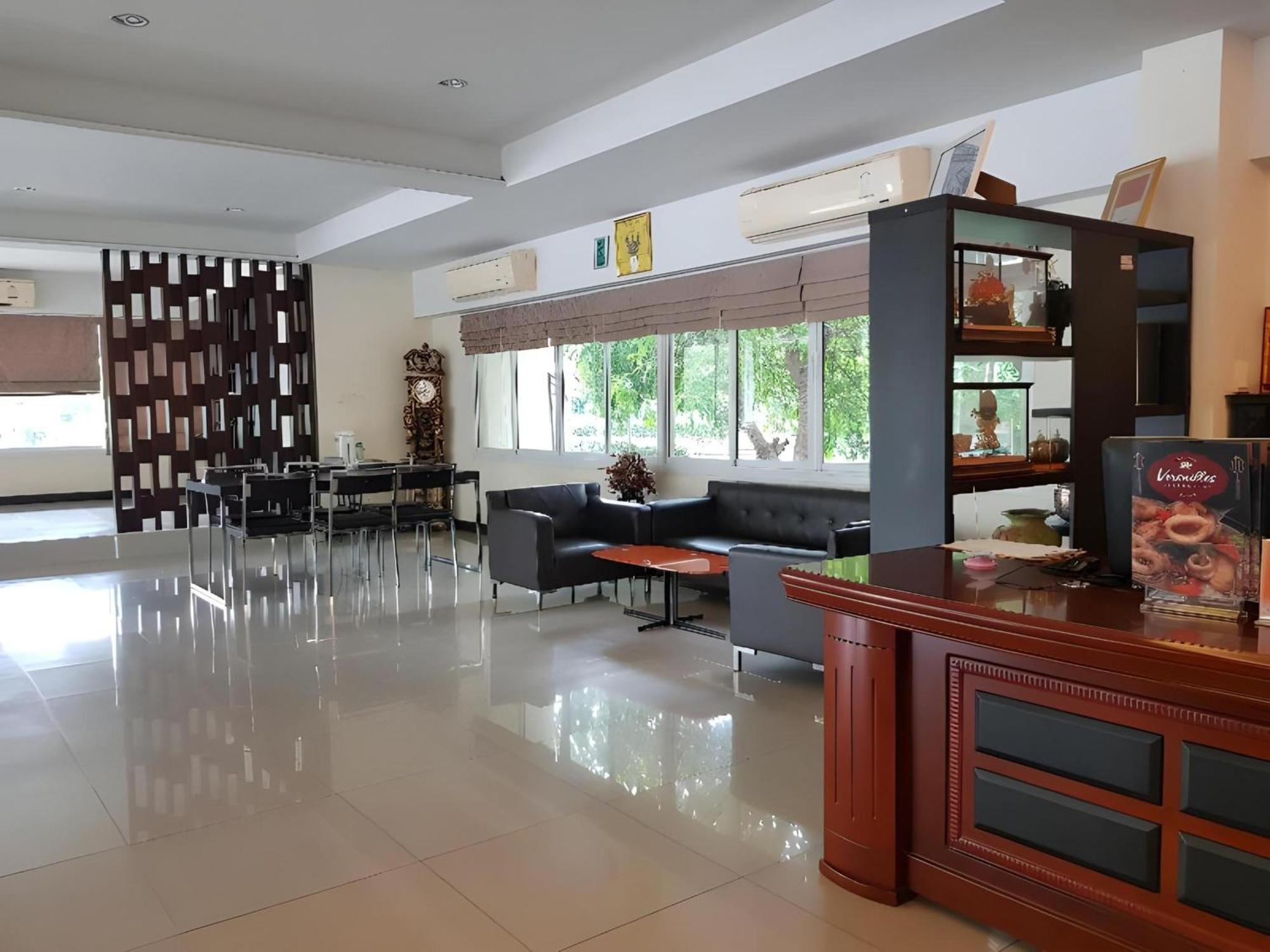 Collection O Vresotel Nonthaburi Exterior foto